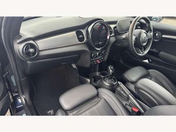 MINI Hatchback 1.5 Cooper Exclusive 3dr Auto