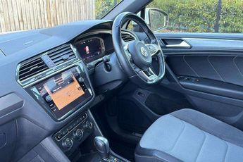 Volkswagen Tiguan 2.0 TDi 190 4Motion R-Line Tech 5dr DSG