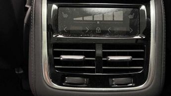 Volvo XC90 2.0 B5P Plus Dark 5dr AWD Geartronic