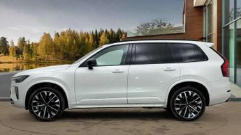 Volvo XC90 2.0 B5P Plus Dark 5dr AWD Geartronic
