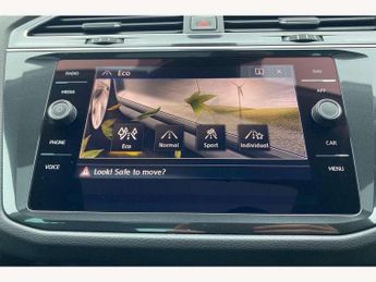 Volkswagen Tiguan 2.0 TSi 180 4Motion SEL 5dr DSG