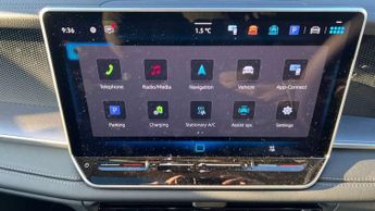 Volkswagen Tayron 1.5 TSI eHybrid Life 5dr DSG6