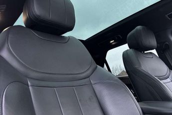 Land Rover Range Rover Sport 3.0 D300 Dynamic SE 5dr Auto