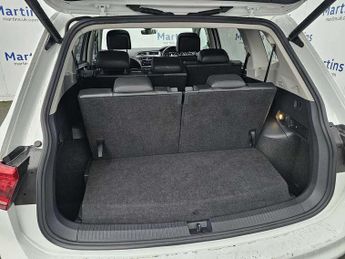 Volkswagen Tiguan Allspace 2.0 TDI 4Motion SEL 5dr DSG