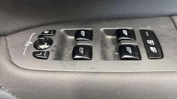 Volvo XC90 2.0 B5P Plus Dark 5dr AWD Geartronic