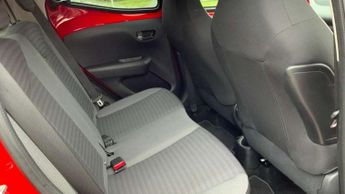 Toyota Aygo 1.0 VVT-i X-Trend 5dr x-shift