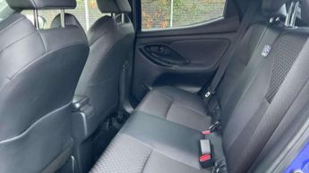 Toyota Yaris 1.5 Hybrid Dynamic 5dr CVT