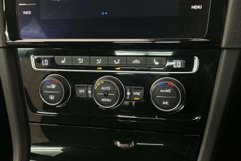 Volkswagen Golf R 2.0 TSI 300 R 5dr 4MOTION DSG