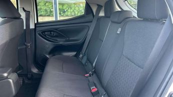 Toyota Yaris 1.5 Hybrid Design 5dr CVT