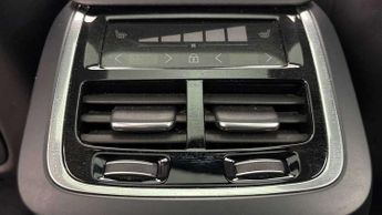 Volvo XC90 2.0 B5P [250] Plus Dark 5dr AWD Geartronic