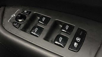 Volvo XC90 2.0 B5P [250] Plus Dark 5dr AWD Geartronic