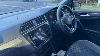 Volkswagen Tiguan 2.0 TDI R-Line 5dr DSG