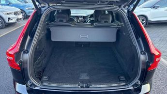 Volvo XC60 2.0 B4P Plus Dark 5dr Geartronic