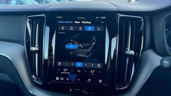 Volvo XC60 2.0 B4P Plus Dark 5dr Geartronic