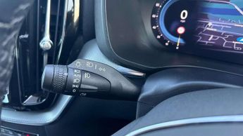 Volvo XC60 2.0 B4P Plus Dark 5dr Geartronic