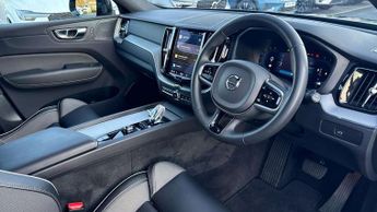 Volvo XC60 2.0 B4P Plus Dark 5dr Geartronic