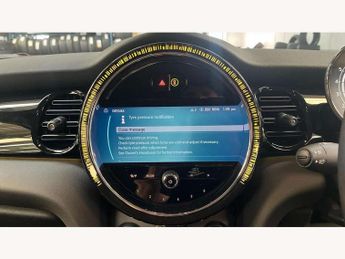 MINI Hatchback 1.5 Cooper Classic 3dr Auto