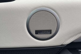 Land Rover Discovery 3.0 D350 Dynamic HSE 5dr Auto