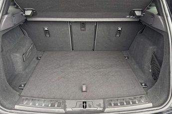 Land Rover Range Rover Evoque 2.0 D200 R-Dynamic SE 5dr Auto