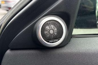 Land Rover Range Rover Evoque 2.0 D200 R-Dynamic SE 5dr Auto