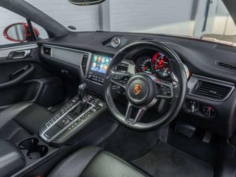 Porsche Macan Turbo 5dr PDK