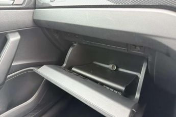 Volkswagen Polo 1.0 TSI Life 5dr DSG