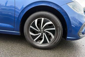 Volkswagen Polo 1.0 TSI Life 5dr DSG