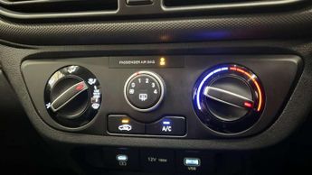 Hyundai i10 1.0 [63] Advance 5dr Auto [Nav]