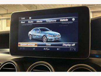 Mercedes-Benz C-Class C200 AMG Line Premium Plus 4dr 9G-Tronic