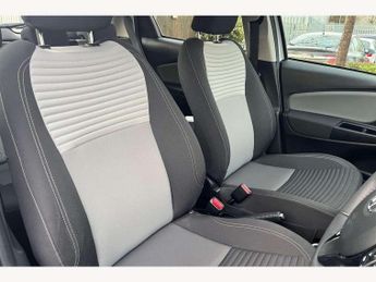 Toyota Yaris 1.5 Hybrid Icon Tech 5dr CVT