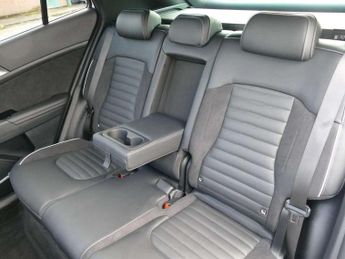 Kia Sportage 1.6T GDi 48V ISG GT-Line S 5dr DCT AWD