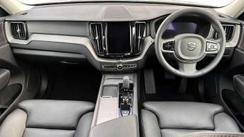 Volvo XC60 2.0 B5P Plus Dark 5dr AWD Geartronic