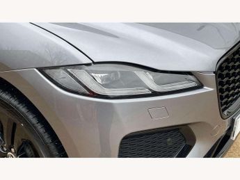 Jaguar F-Pace 2.0 D200 R-Dynamic HSE Black 5dr Auto AWD