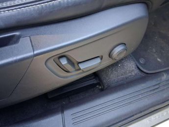 Volvo XC40 2.0 D3 R DESIGN Pro 5dr AWD Geartronic