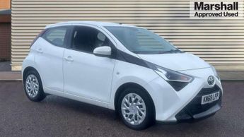 Toyota AYGO 1.0 VVT-i X-Play 5dr x-shift