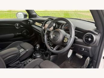 MINI Convertible 2.0 Cooper S Sport II 2dr Auto [Comfort/Nav Pack]