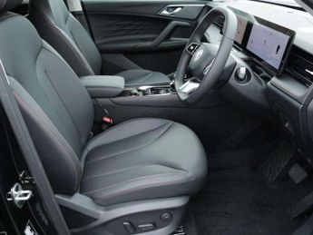 MG HS 1.5 T-GDI PHEV Trophy 5dr Auto