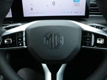 MG HS 1.5 T-GDI PHEV Trophy 5dr Auto