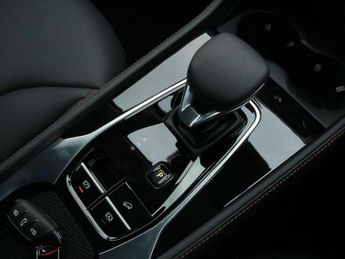 MG HS 1.5 T-GDI PHEV Trophy 5dr Auto