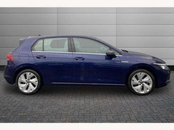Volkswagen Golf 1.5 eTSI 150 Style 5dr DSG