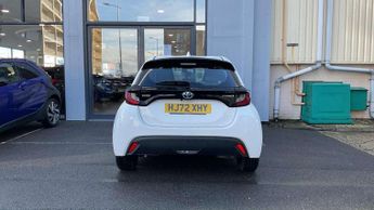 Toyota Yaris 1.5 Hybrid Icon 5dr CVT