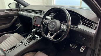Volkswagen Passat Estate 2.0 TDI SCR 190 R-Line 5dr DSG [Panoramic Roof]