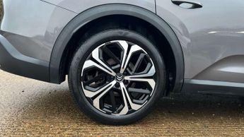 Citroen C5 X 1.6 Plug-in Hybrid 225 Shine Plus 5dr e-EAT8