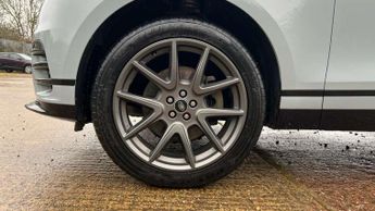 Land Rover Range Rover Velar 2.0 D200 MHEV Dynamic HSE 5dr Auto