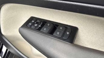 Volvo XC40 1.5 T3 [163] Inscription 5dr Geartronic