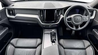 Volvo XC60 2.0 B5P R DESIGN 5dr AWD Geartronic