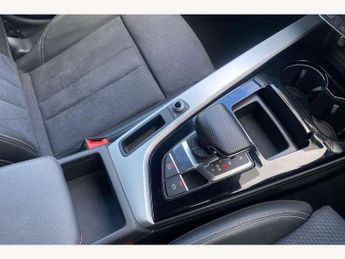 Audi A4 Avant 35 TFSI S Line 5dr S Tronic