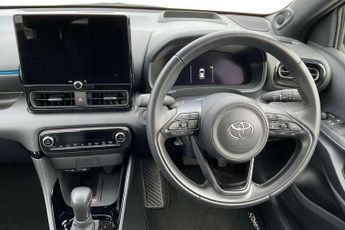 Toyota Yaris 1.5 Hybrid 130 Premiere Edition 5dr CVT