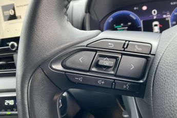 Toyota Yaris 1.5 Hybrid 130 Premiere Edition 5dr CVT