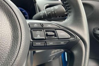 Toyota Yaris 1.5 Hybrid 130 Premiere Edition 5dr CVT
